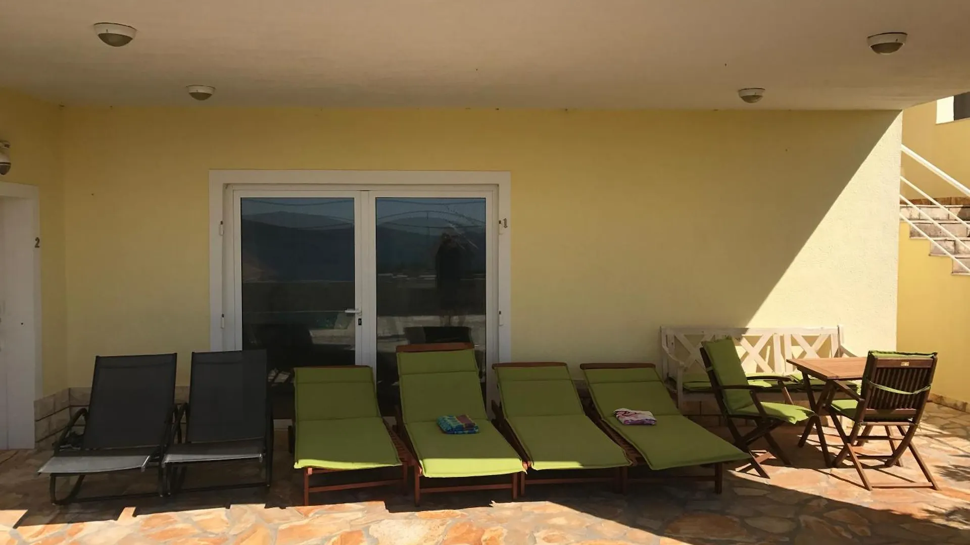 דירה נוביגראד דאלמטיה Ihr Ferientraum Direkt Am Meer Mit Pool